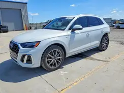 WA1E2AFY5M2124031 2021 AUDI Q5
