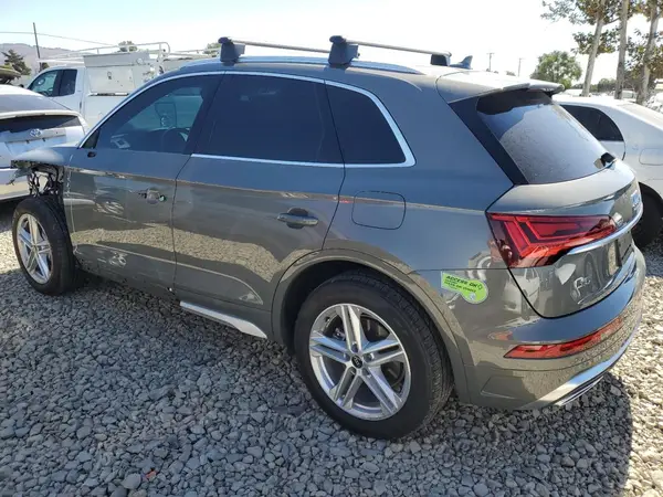 WA1E2AFY5P2071075 2023 AUDI Q5 - Image 2