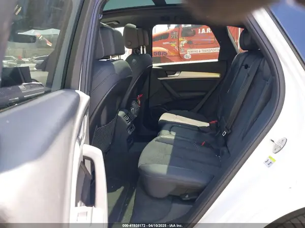 WA1E2AFY5R2043487 2024 AUDI Q5 - Image 8