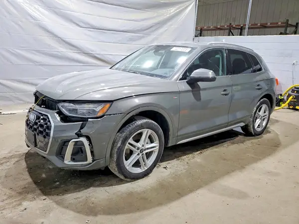 WA1E2AFY5S2010348 2025 AUDI Q5 - Image 1