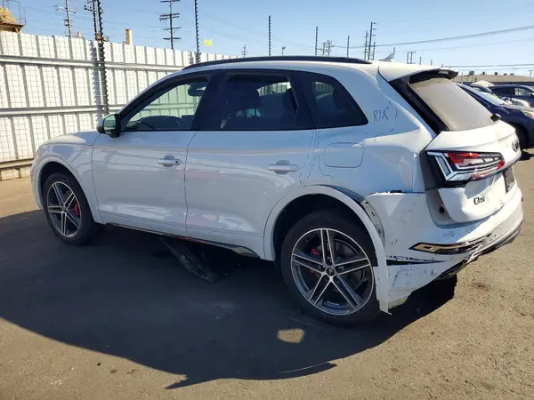 WA1E2AFY5S2034696 2025 AUDI Q5 - Image 2