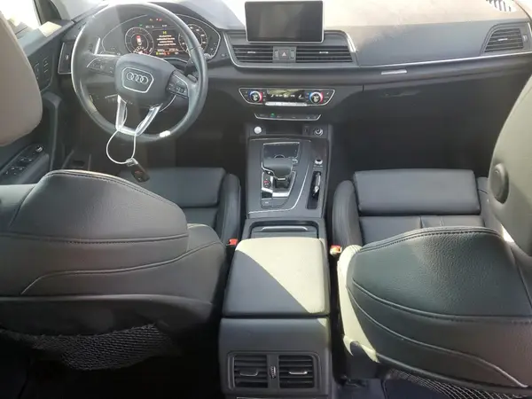 WA1E2AFY6L2046194 2020 AUDI Q5 - Image 8