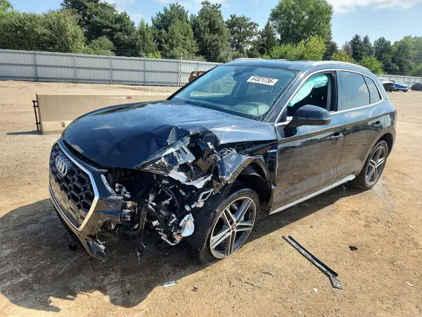 WA1E2AFY6M2026481 2021 AUDI Q5 - Image 1