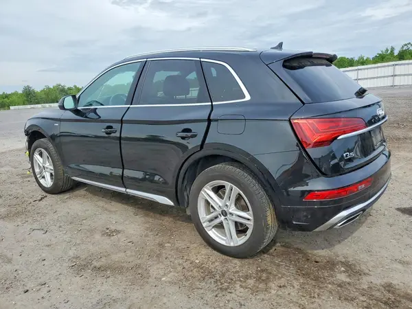 WA1E2AFY6R2020512 2024 AUDI Q5 - Image 2