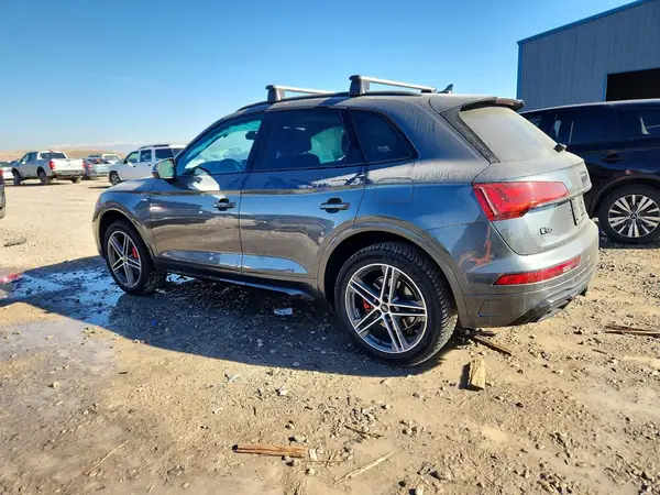 WA1E2AFY6R2085926 2024 AUDI Q5 - Image 2