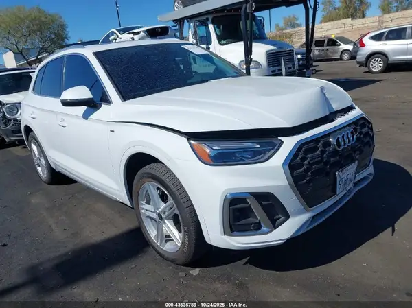 WA1E2AFY6R2089720 2024 AUDI Q5 - Image 1