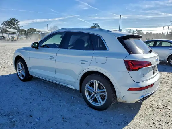WA1E2AFY6R2141475 2024 AUDI Q5 - Image 2