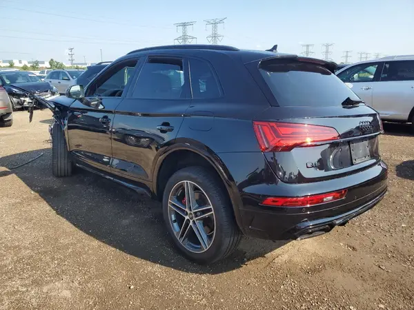 WA1E2AFY6S2025912 2025 AUDI Q5 - Image 2