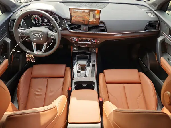 WA1E2AFY6S2030320 2025 AUDI Q5 - Image 8