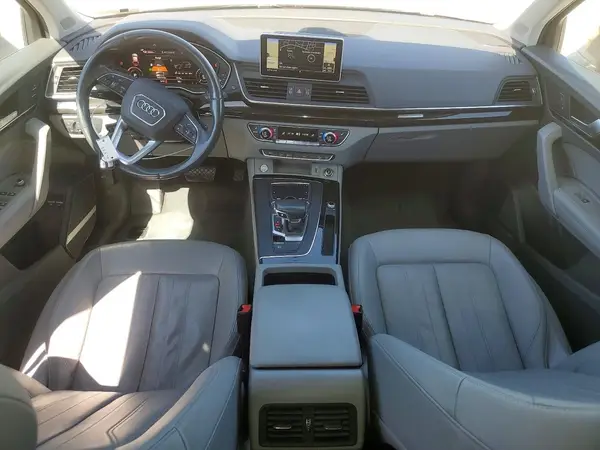 WA1E2AFY7L2062596 2020 AUDI Q5 - Image 8