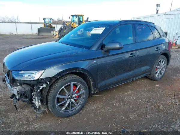 WA1E2AFY7R2010698 2024 AUDI Q5 - Image 2