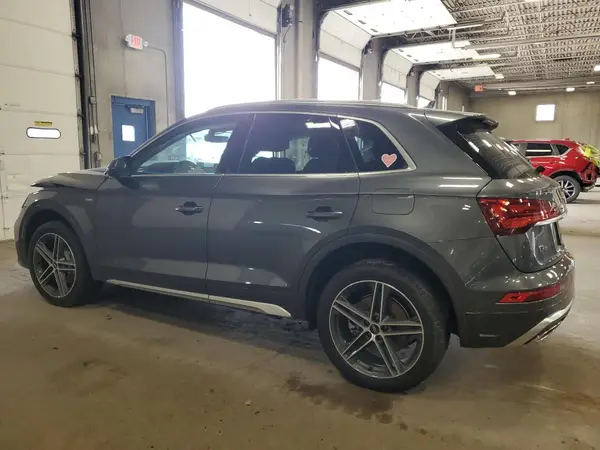 WA1E2AFY7R2065636 2024 AUDI Q5 - Image 2