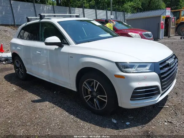 WA1E2AFY8L2049128 2020 AUDI Q5 - Image 1