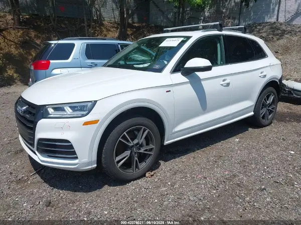 WA1E2AFY8L2049128 2020 AUDI Q5 - Image 2