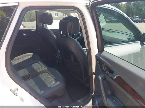 WA1E2AFY8L2049128 2020 AUDI Q5 - Image 8