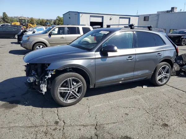 WA1E2AFY8P2190190 2023 AUDI Q5 - Image 1