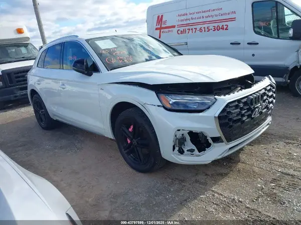WA1E2AFY8R2072157 2024 AUDI Q5 - Image 1