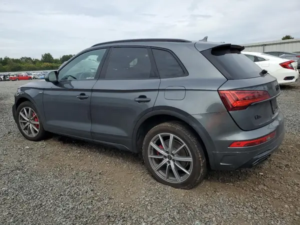WA1E2AFY8R2111832 2024 AUDI Q5 - Image 2