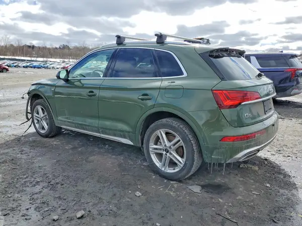 WA1E2AFY8R2111992 2024 AUDI Q5 - Image 2