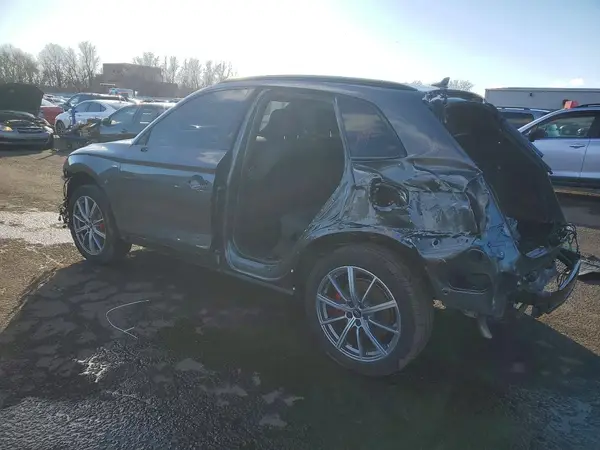 WA1E2AFY8R2140425 2024 AUDI Q5 - Image 2