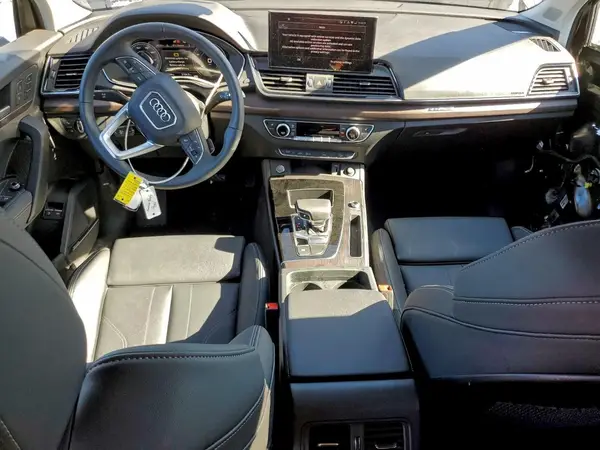 WA1E2AFY8S2062055 2025 AUDI Q5 - Image 8