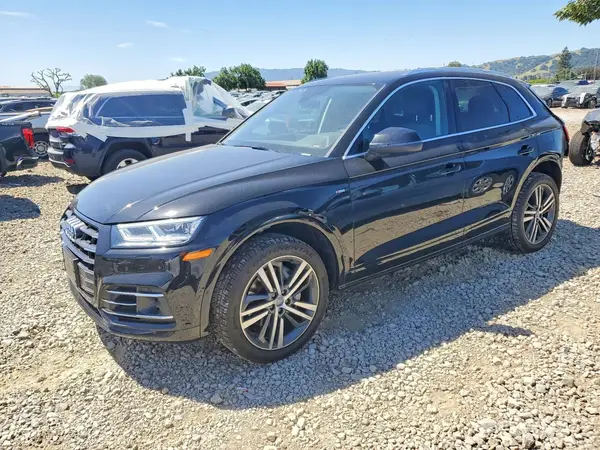 WA1E2AFY9L2066438 2020 AUDI Q5 - Image 1