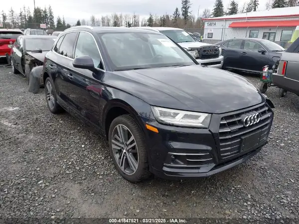 WA1E2AFY9L2069727 2020 AUDI Q5 - Image 1