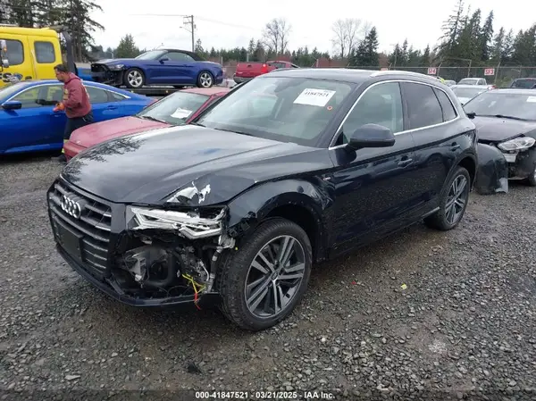 WA1E2AFY9L2069727 2020 AUDI Q5 - Image 2