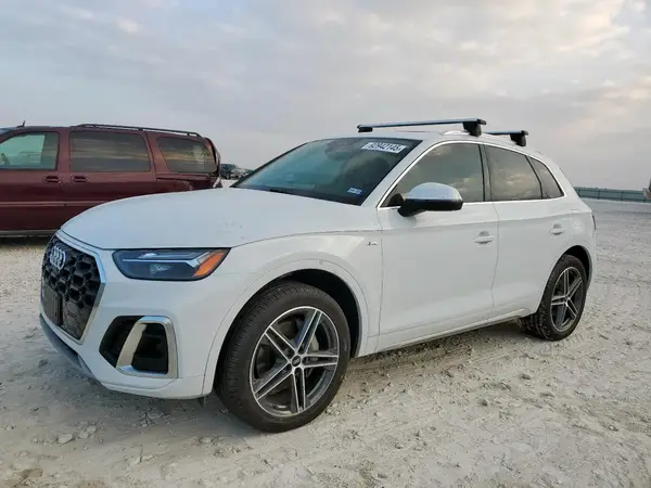 WA1E2AFY9M2063458 2021 AUDI Q5 - Image 1