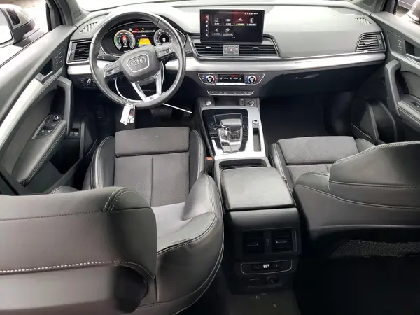 WA1E2AFY9P2022042 2023 AUDI Q5 - Image 8