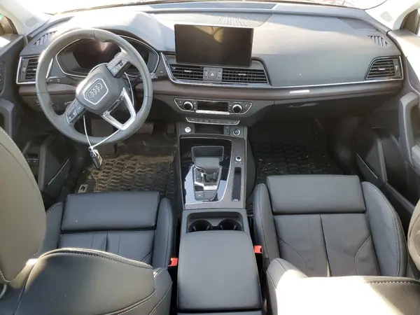 WA1E2AFY9R2050393 2024 AUDI Q5 - Image 8