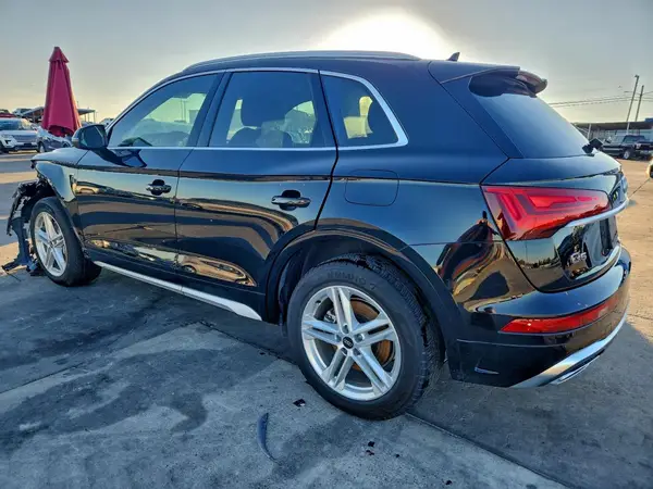 WA1E2AFY9R2144306 2024 AUDI Q5 - Image 2