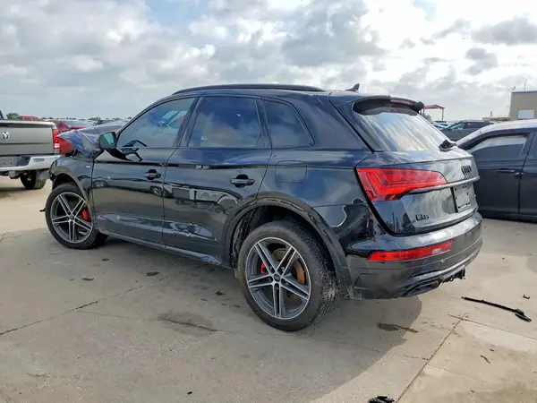 WA1E2AFY9S2045863 2025 AUDI Q5 - Image 2