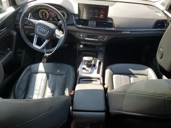 WA1E2AFYXM2047320 2021 AUDI Q5 - Image 8