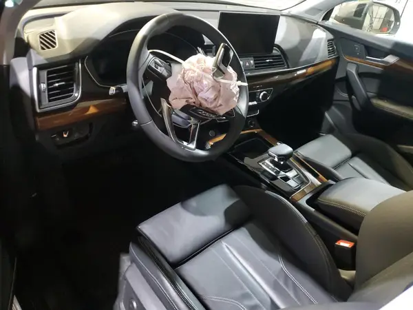 WA1E2AFYXR2034039 2024 AUDI Q5 - Image 8