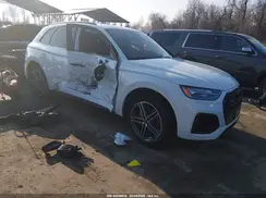 WA1E2AFYXR2119043 2024 AUDI Q5
