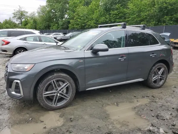 WA1E2BFY9M2083697 2021 AUDI Q5 - Image 1