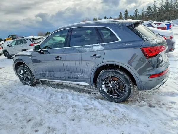 WA1EAAFY0M2005984 2021 AUDI Q5 - Image 2