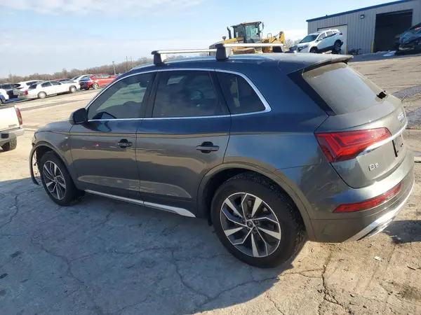 WA1EAAFY0N2066964 2022 AUDI Q5 - Image 2