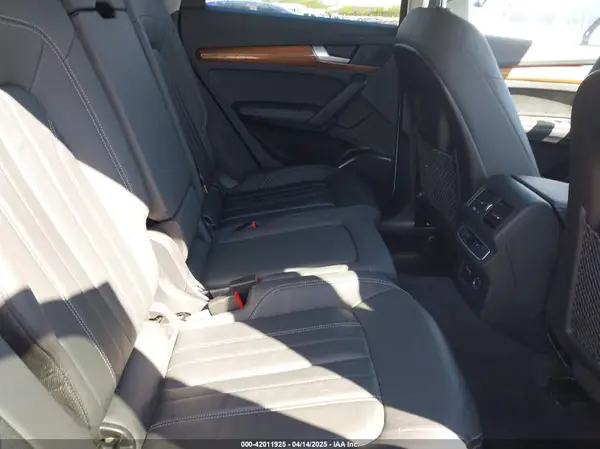 WA1EAAFY0N2112616 2022 AUDI Q5 - Image 8