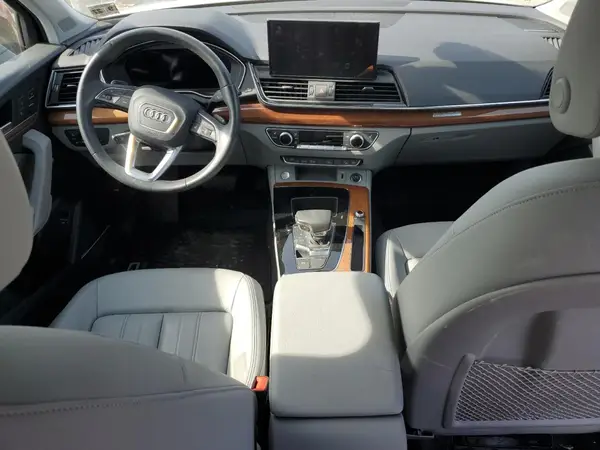 WA1EAAFY0N2133109 2022 AUDI Q5 - Image 8