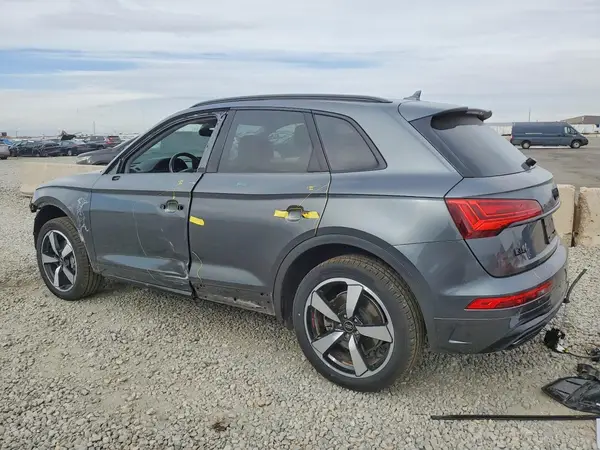 WA1EAAFY0P2027925 2023 AUDI Q5 - Image 2