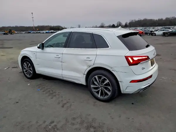 WA1EAAFY0P2062903 2023 AUDI Q5 - Image 2