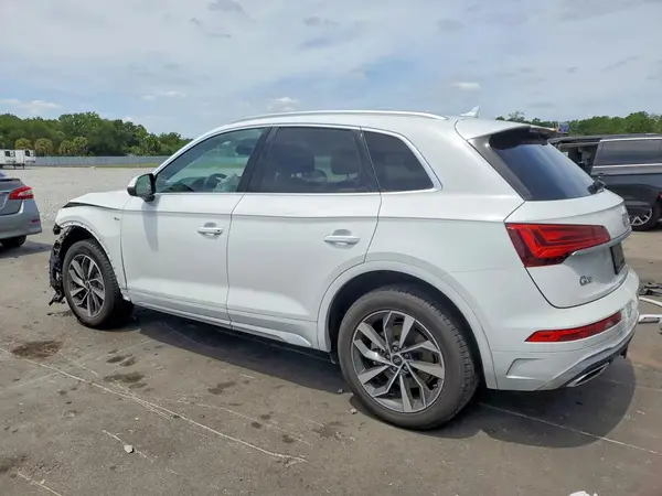 WA1EAAFY0P2086599 2023 AUDI Q5 - Image 2