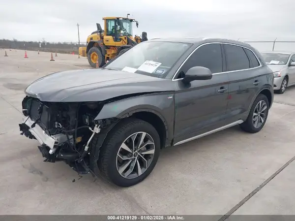 WA1EAAFY0P2126891 2023 AUDI Q5 - Image 2