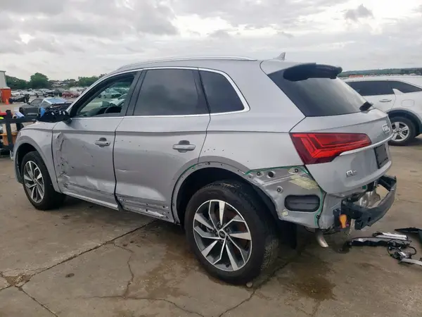 WA1EAAFY0P2134084 2023 AUDI Q5 - Image 2