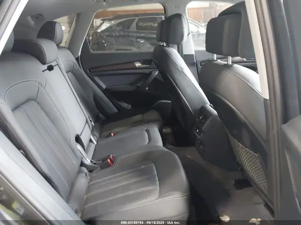 WA1EAAFY0P2157252 2023 AUDI Q5 - Image 8
