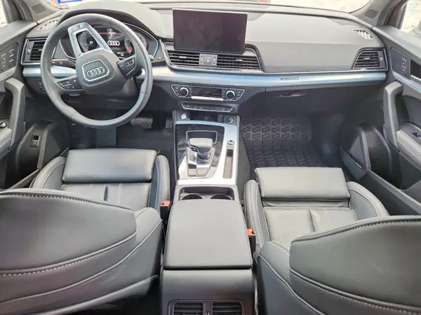 WA1EAAFY0R2034795 2024 AUDI Q5 - Image 8