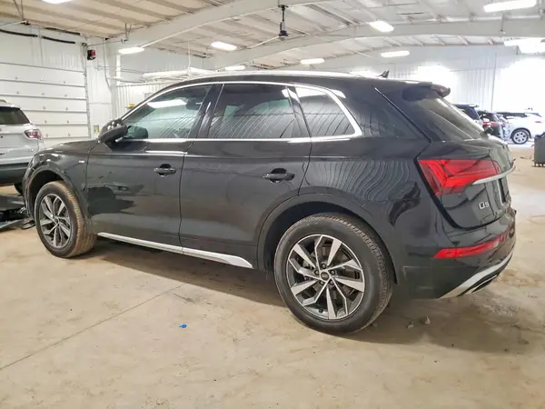 WA1EAAFY0R2036840 2024 AUDI Q5 - Image 2