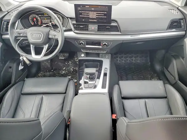 WA1EAAFY0R2050477 2024 AUDI Q5 - Image 8